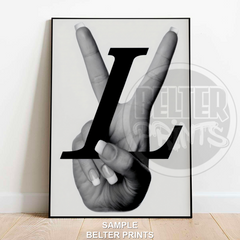 Louis Vuitton Finger